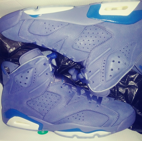 Jordans - Picture 3 of 3